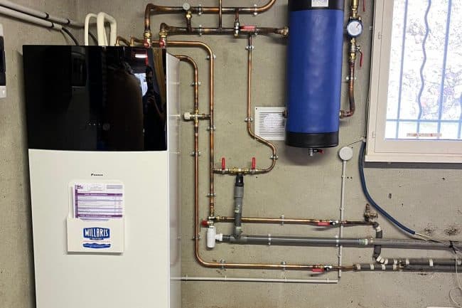 pompe à chaleur daikin altherma 3 r MT à ax les thermes